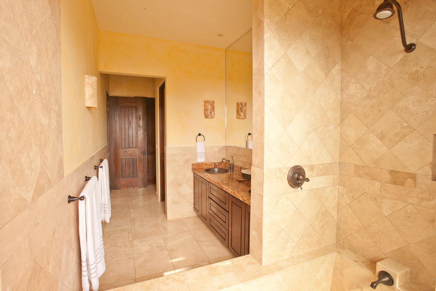 Travel Tips: Packing for a Luxury Baja Getaway